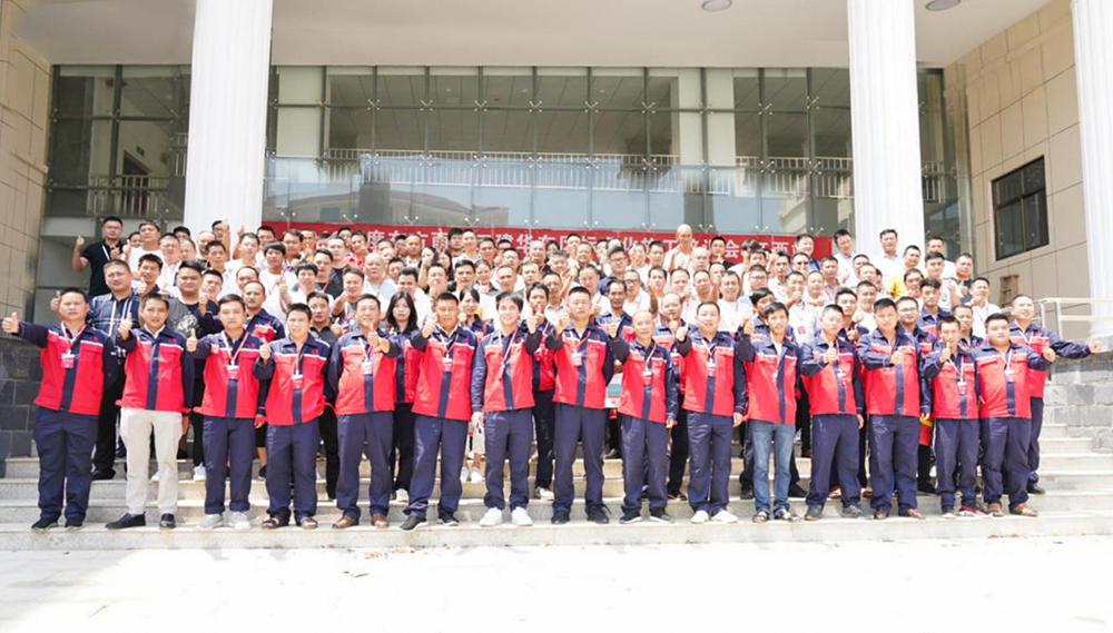 pp电子·模拟器(试玩游戏)官方网站