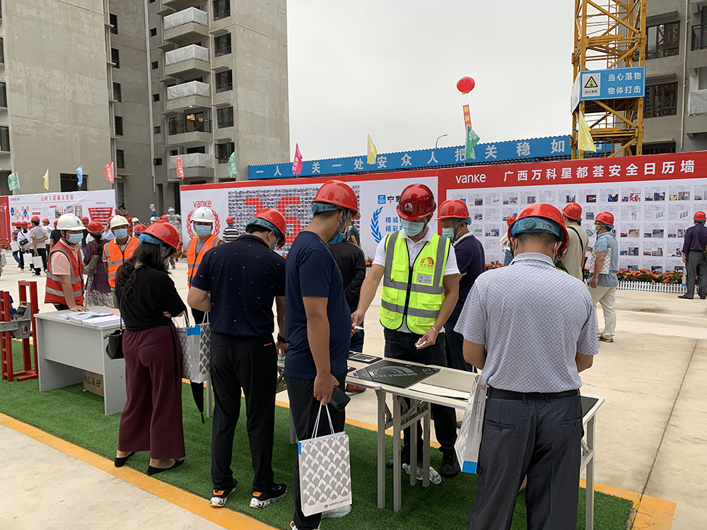 pp电子·模拟器(试玩游戏)官方网站