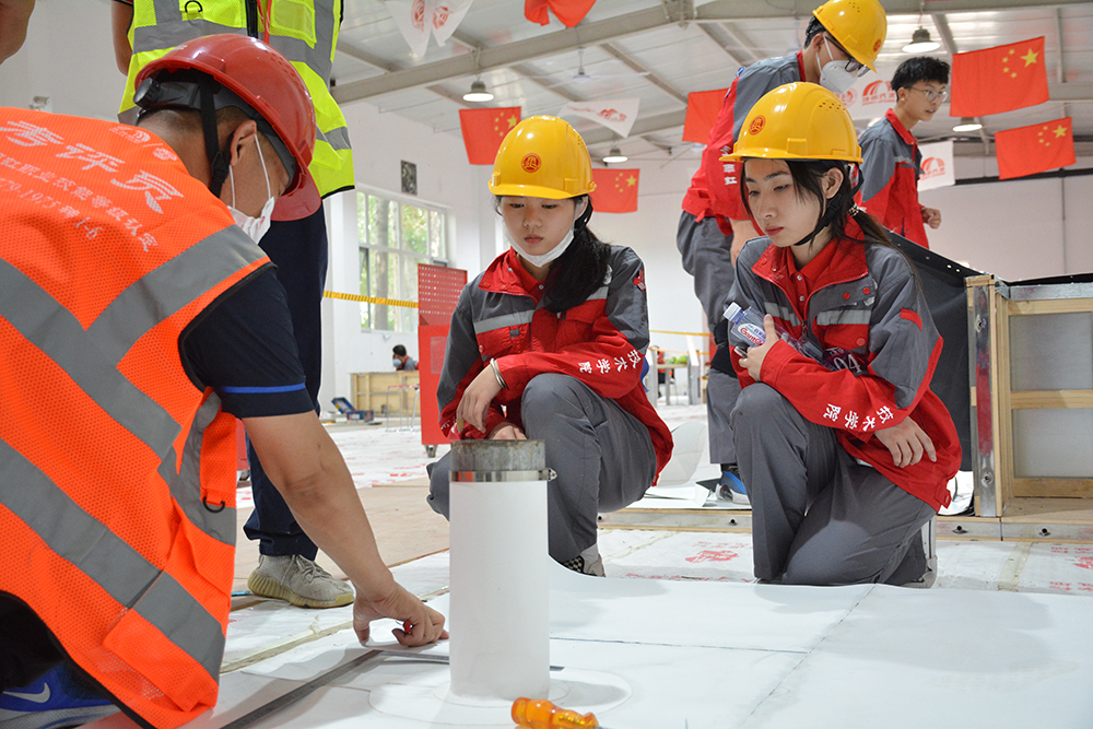 pp电子·模拟器(试玩游戏)官方网站